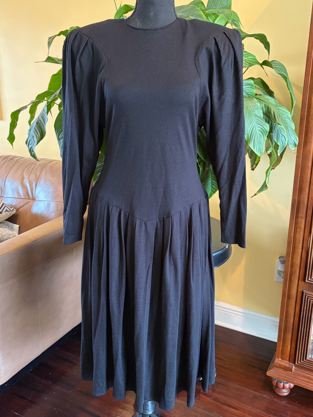 Howard Wolf Vintage 1980s black midi dress - Size 10